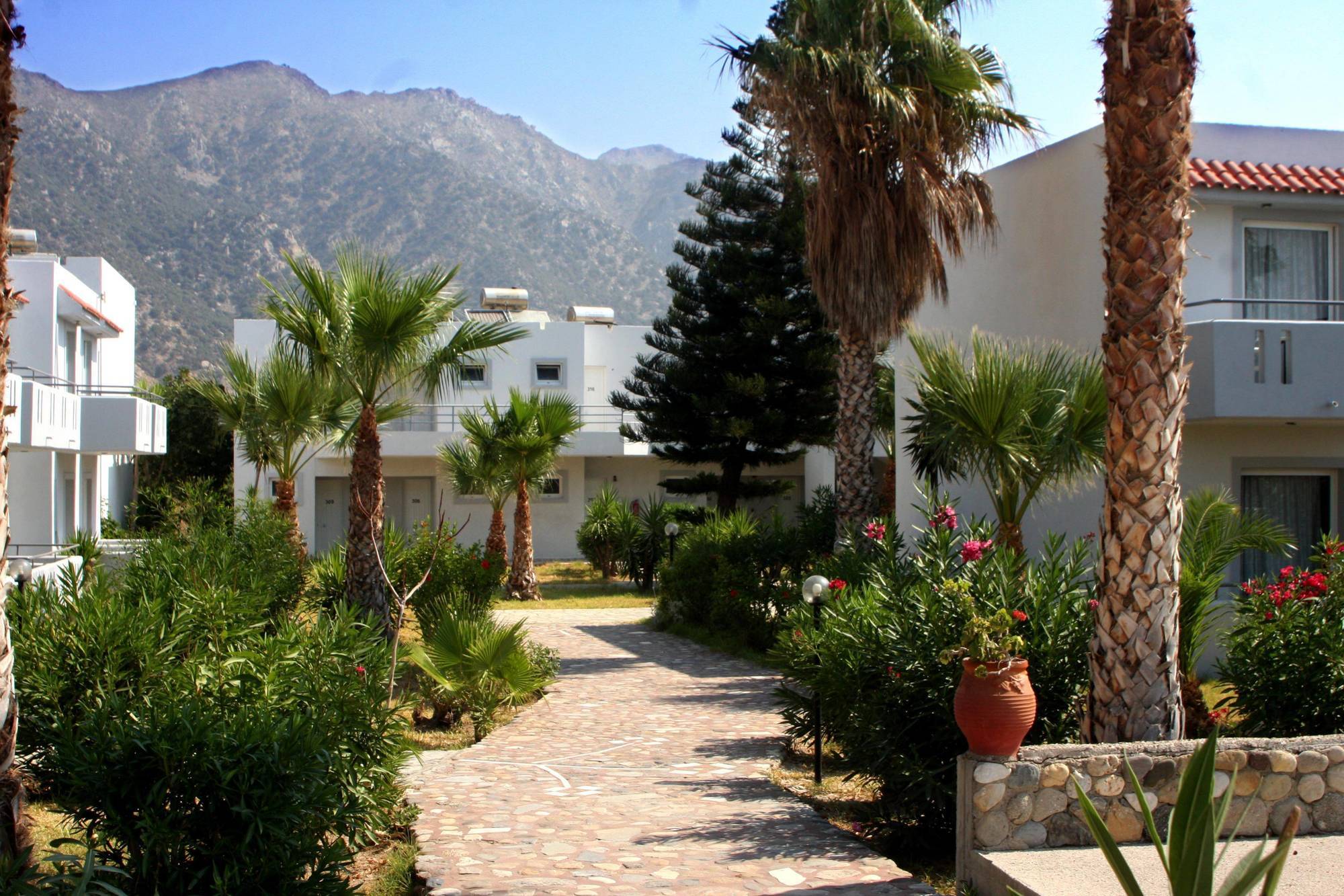 Evripides Village Kardamena  Exterior photo