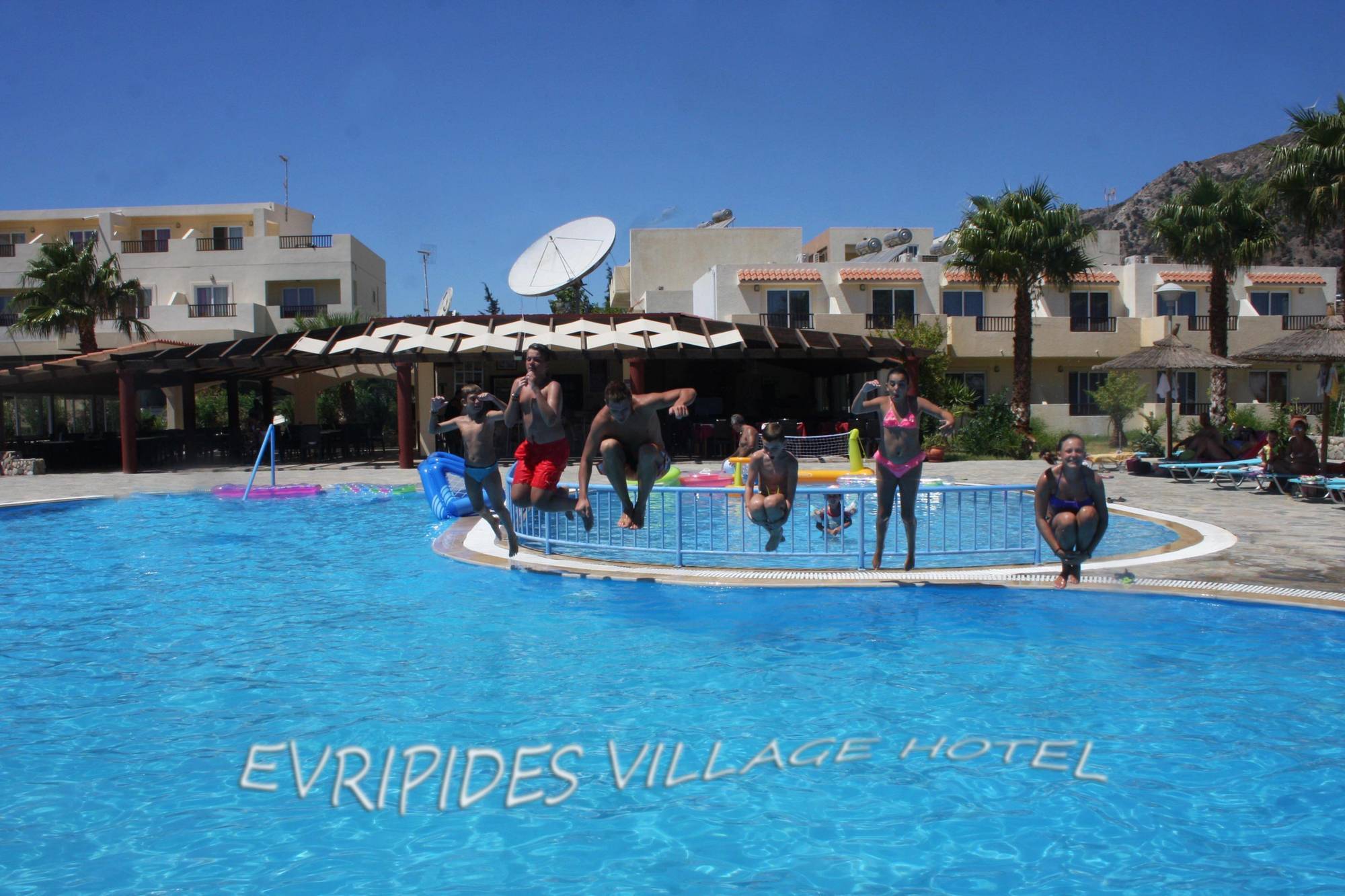 Evripides Village Kardamena  Exterior photo